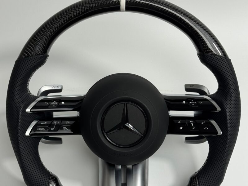 Mercedes carbon wheel