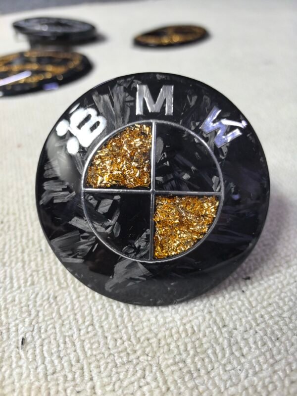 7736bd1435c9069410826ad48abbcf9a Carbon fiber car emblem