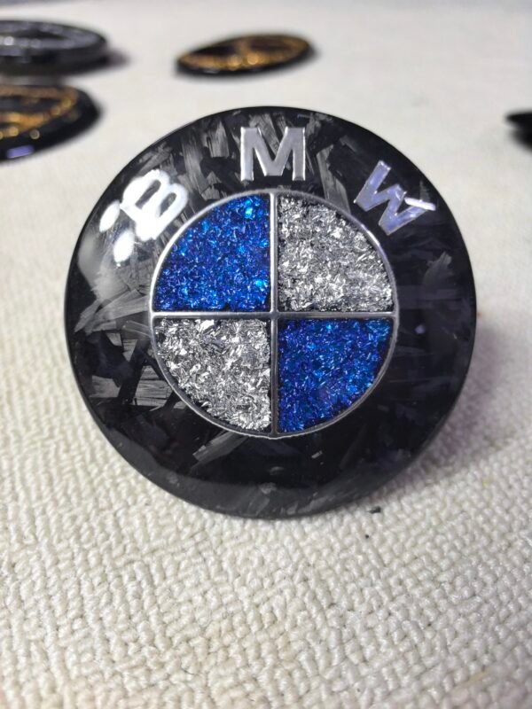 84b255bad92187c58c96bc3517aaf266 Carbon fiber car emblem