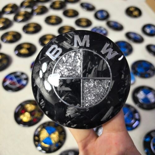 8ead9bcb8970146a3a18ea0b04852d98 Carbon fiber car emblem