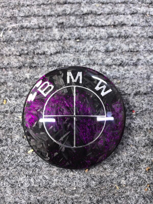 a2e1aba474eba5e997f8d14a2d0dfa75 Carbon fiber car emblem